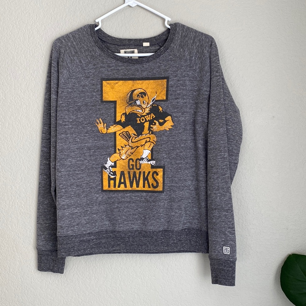 Iowa Go Hawks Gray Crewneck Sweatshirt